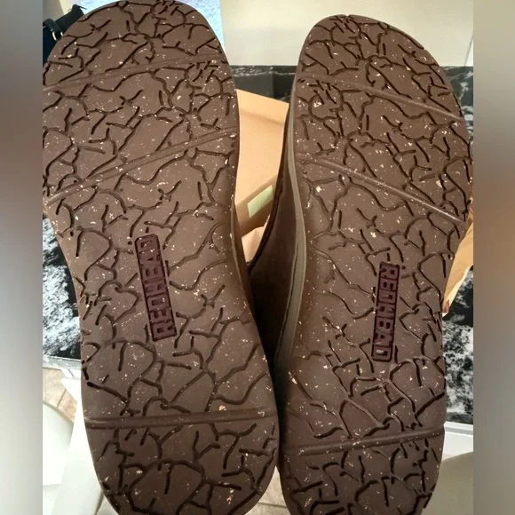 RedHead Roark Leather Pull-On Casual Boots for Men - Picture 4 of 7